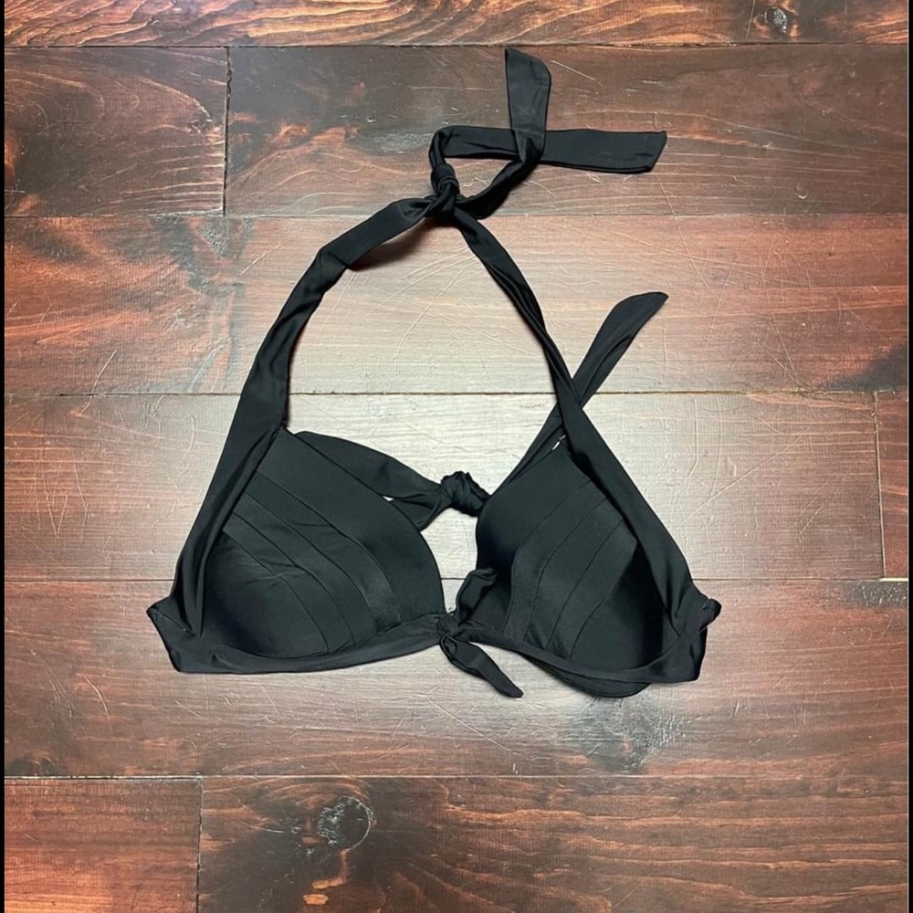 Women’s retro bikini top